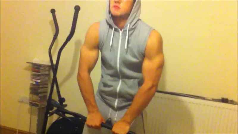 Can 15 year old boy join gym