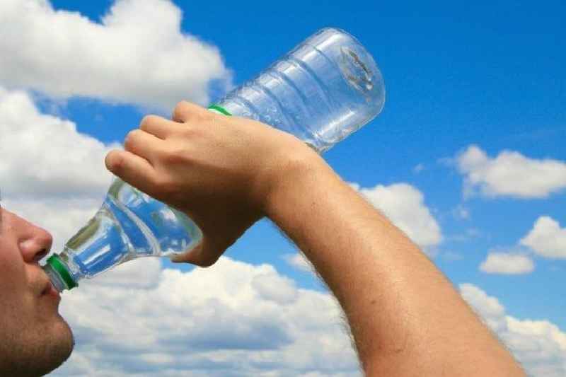 Can dehydration cause weight loss plateau
