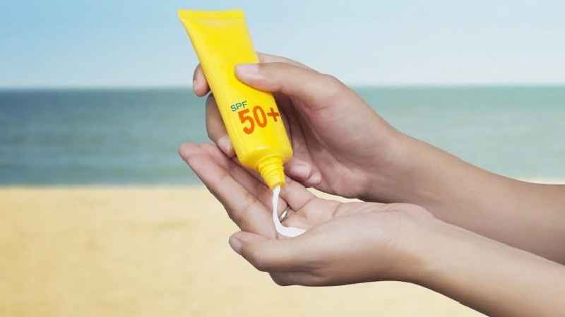 Can I skip moisturizer and use sunscreen