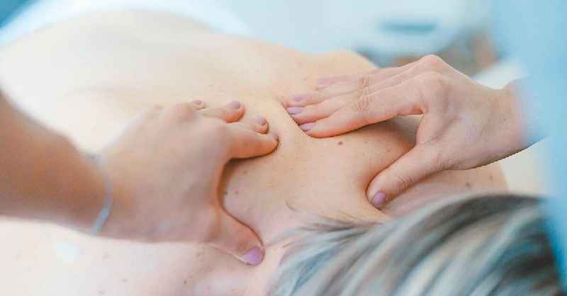 Can massage therapist feel knots
