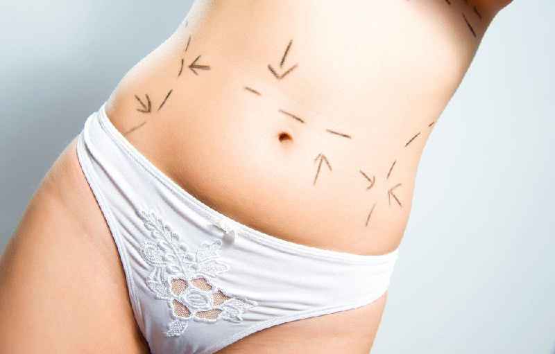 Can tummy tuck and breast reduction be done at the same time