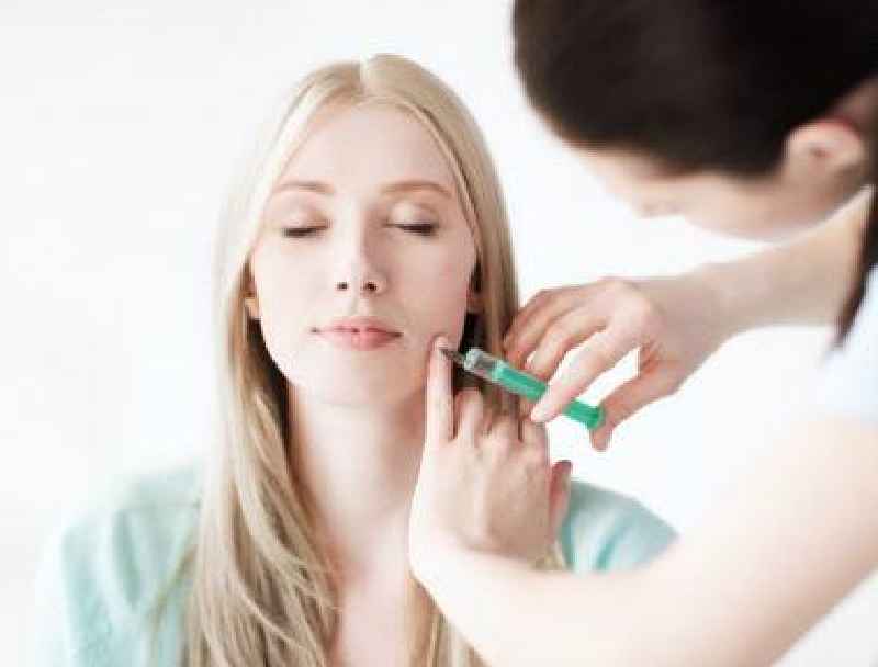 Can you become a cosmetic injector without being a nurse