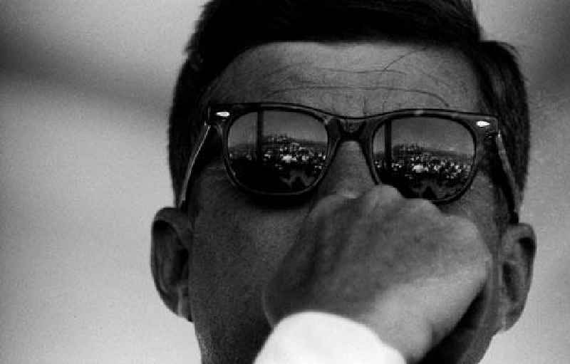 Did JFK wear glasses