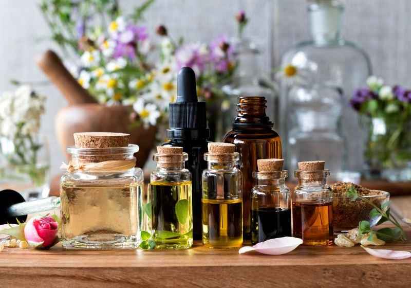 Do fragrance oils contain alcohol