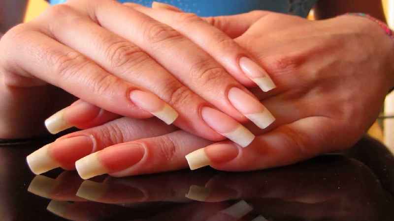 Do girls care about fingernails