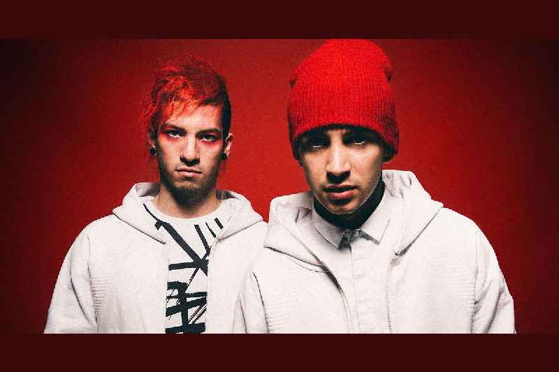 Does 21 pilots write their own music
