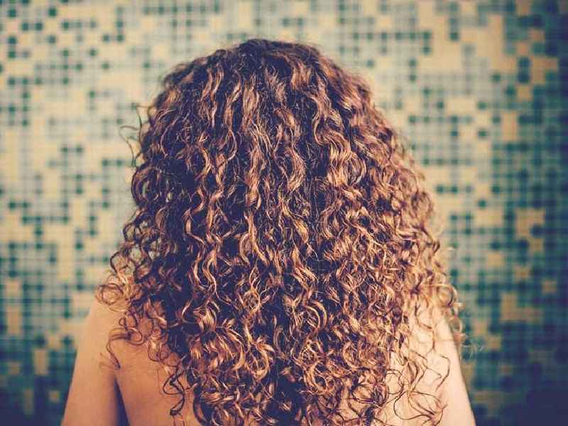Does biotin help postpartum hair loss