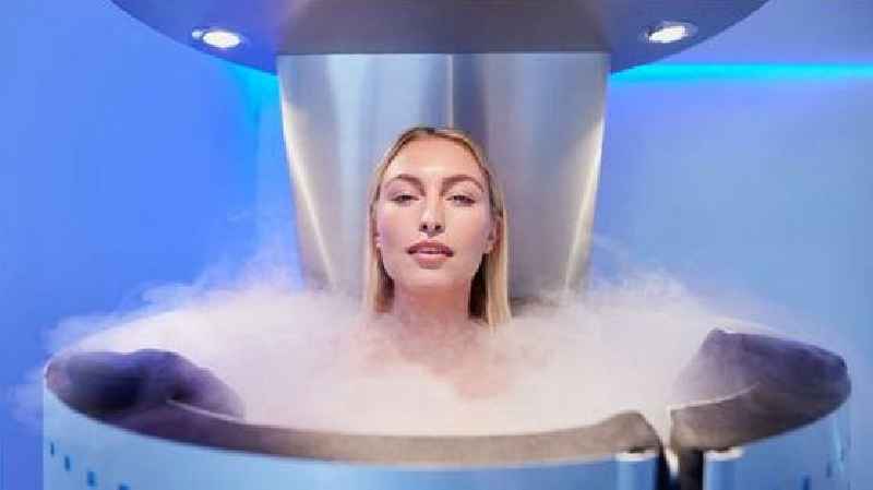 Does cryotherapy work for loose skin