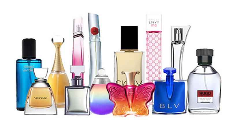 Does perfume smell different on clothes