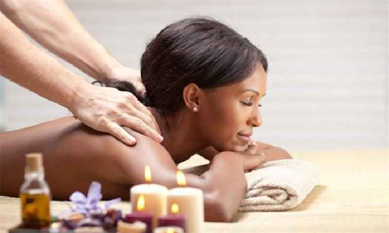 How do I prepare for a spa massage