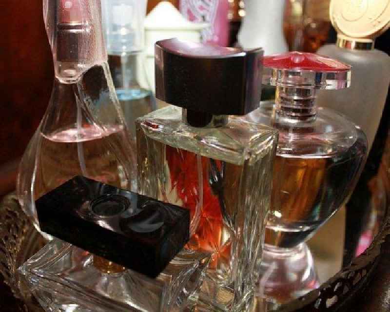 How do you add pheromones to perfume