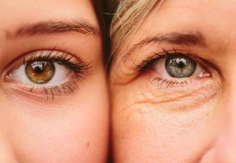 How do you fix wrinkled eyelids