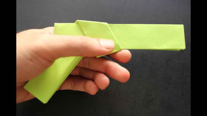 How do you fold a paper frog