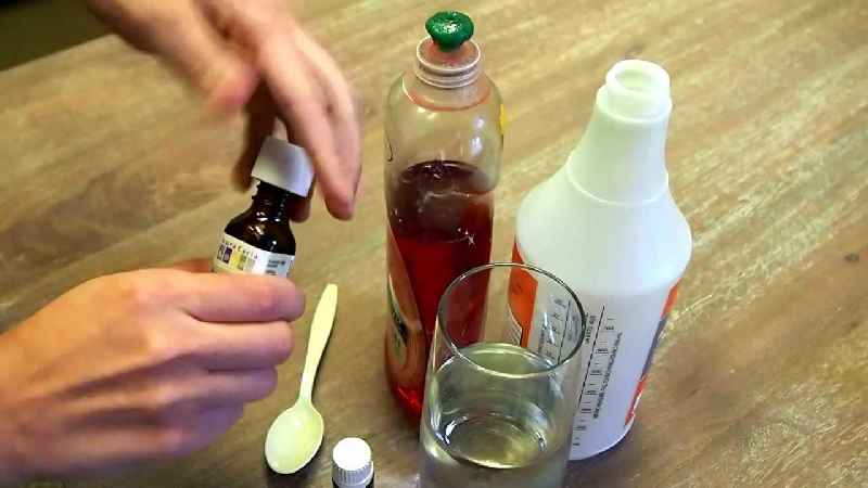 How do you make essential oil spray