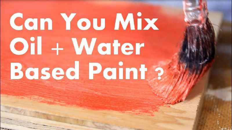 How do you mix fragrance oil and water