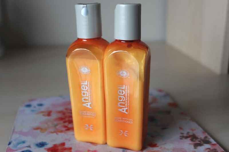 How do you pack a pump shampoo and conditioner for travel