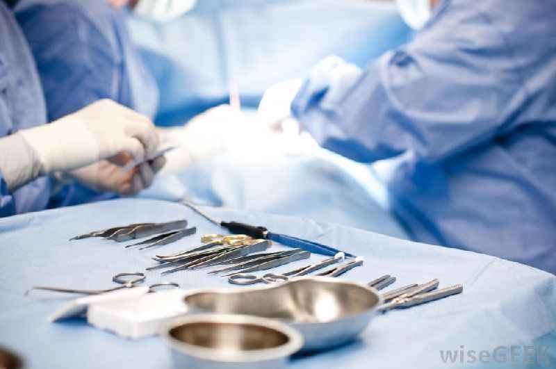 How do you prepare a patient psychologically for surgery