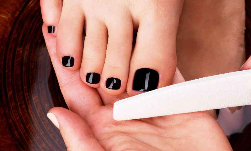 How do you take care of a nail avulsion