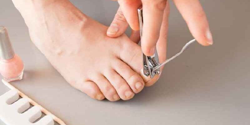 How do you take care of your toe after toenail removal