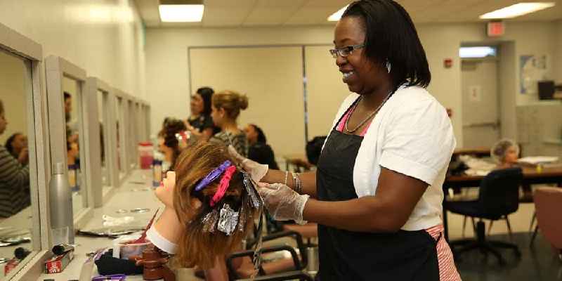 How long is cosmetology school in Oklahoma