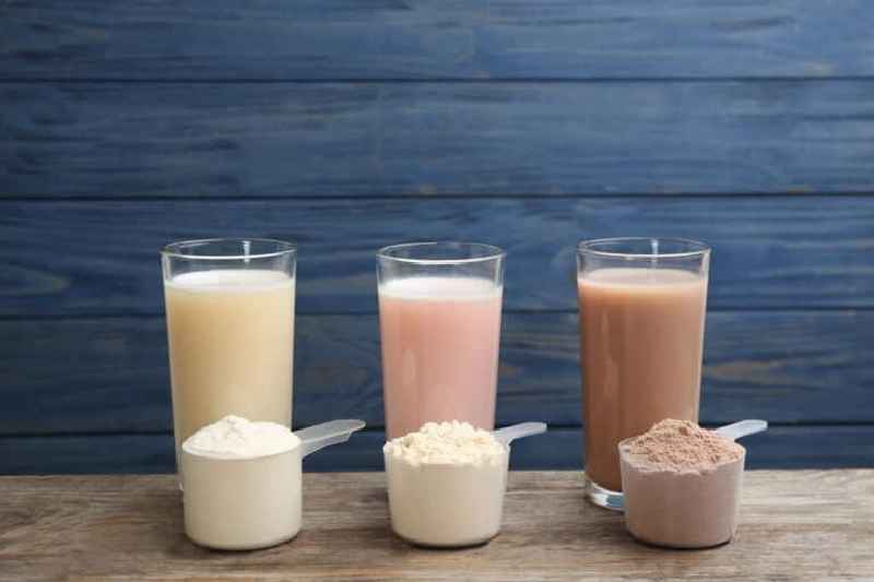 How much weight can you lose replacing meals with protein shakes