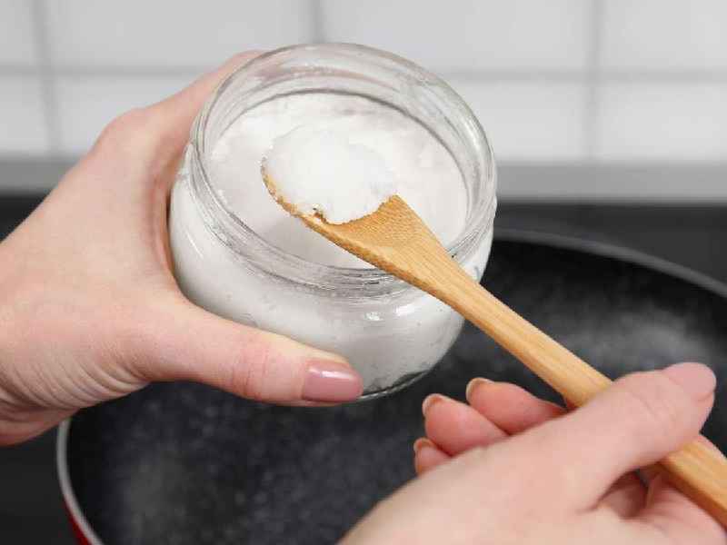 Is coconut oil good for your nails