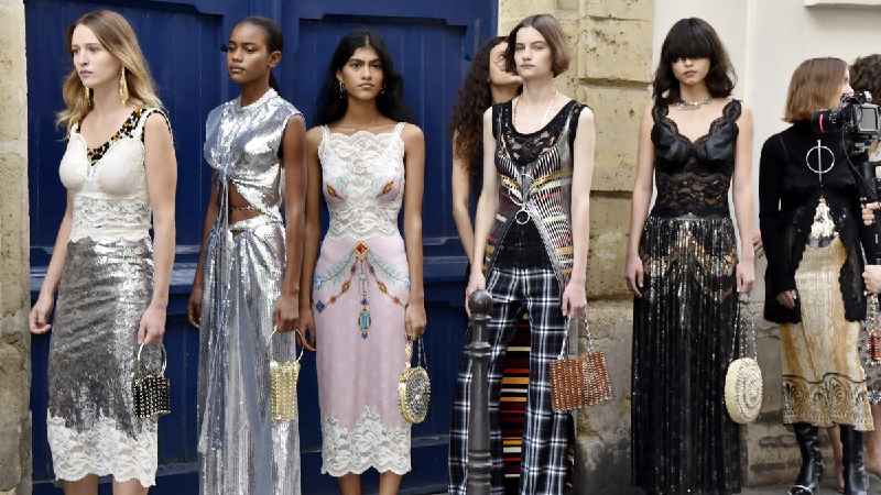Is Paris Fashion Week 2021 still happening