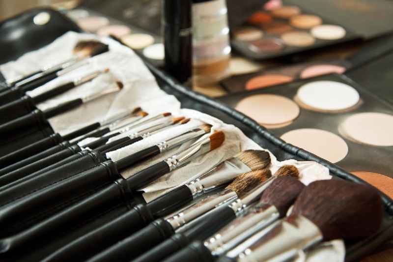 Is thrive cosmetics clean makeup