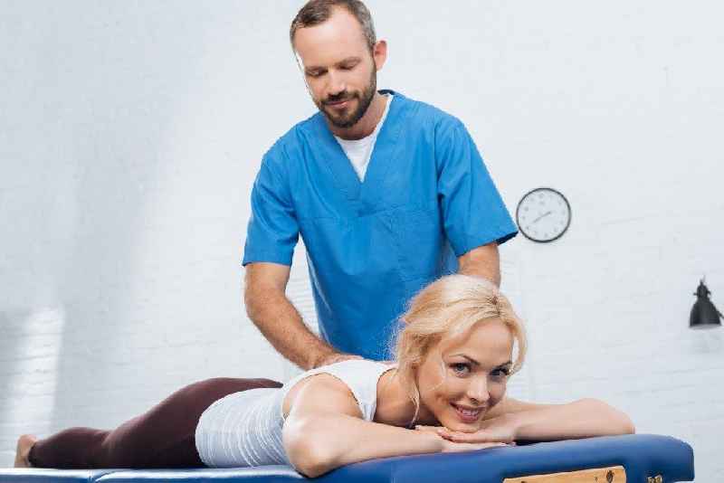 Should you tip a massage therapist who is the owner