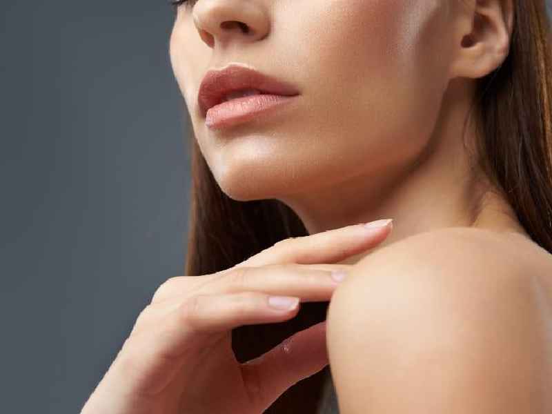 What are the disadvantages of cosmetic surgery
