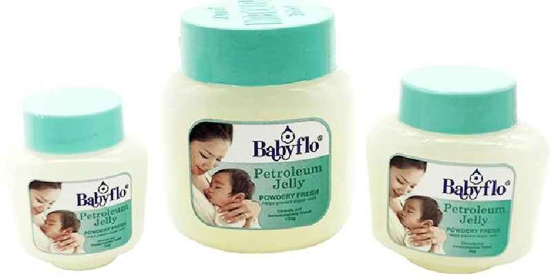What are the scent notes in baby powder