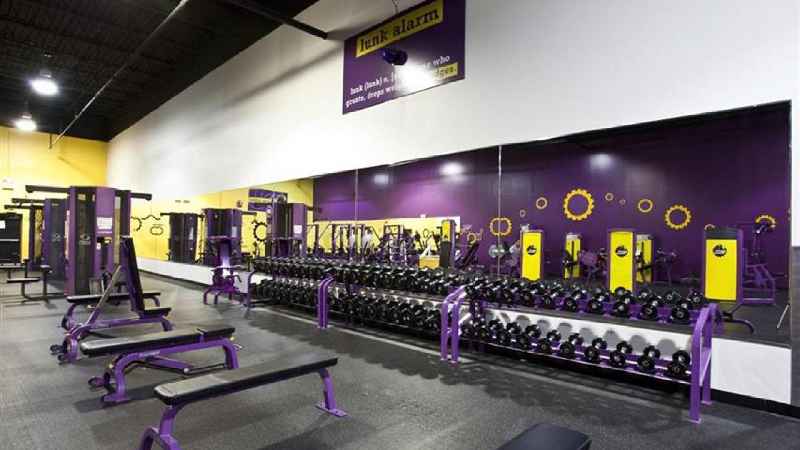 What are the slowest hours at Planet Fitness