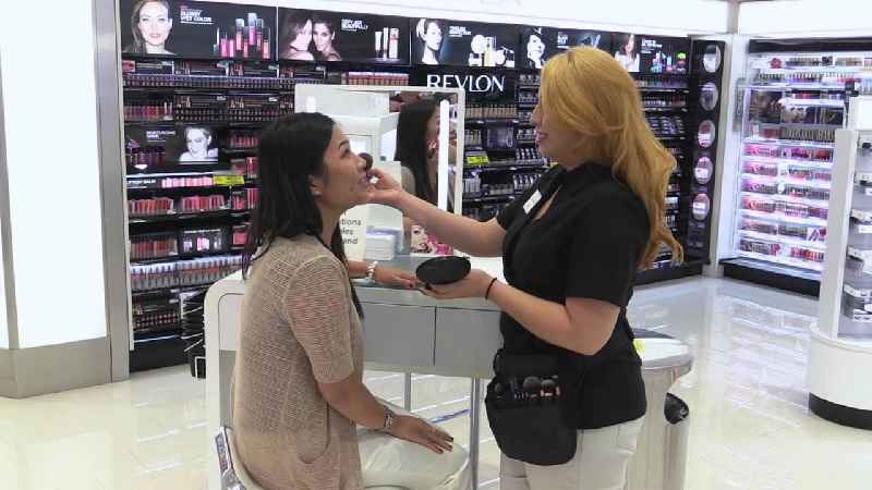 What does a beauty consultant do at CVS