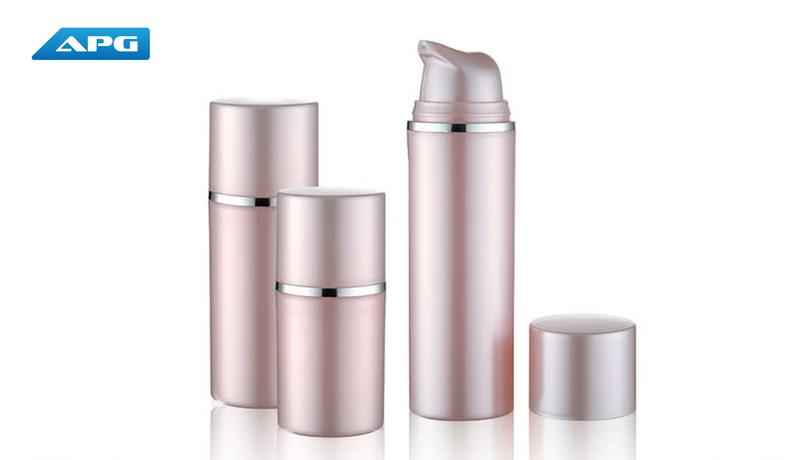 What information must appear on cosmetic products