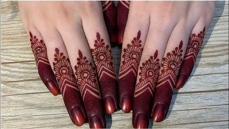 What is henna design called