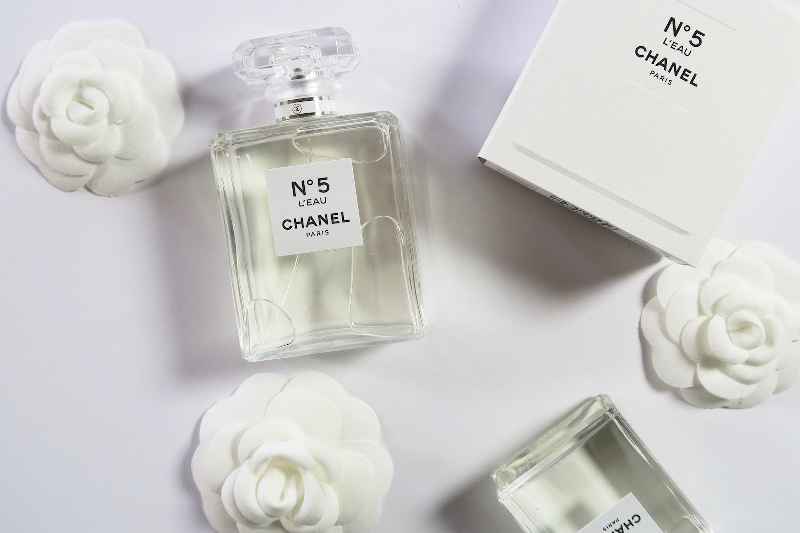 What is the difference between Chanel No 5 and Chanel No 5 L Eau