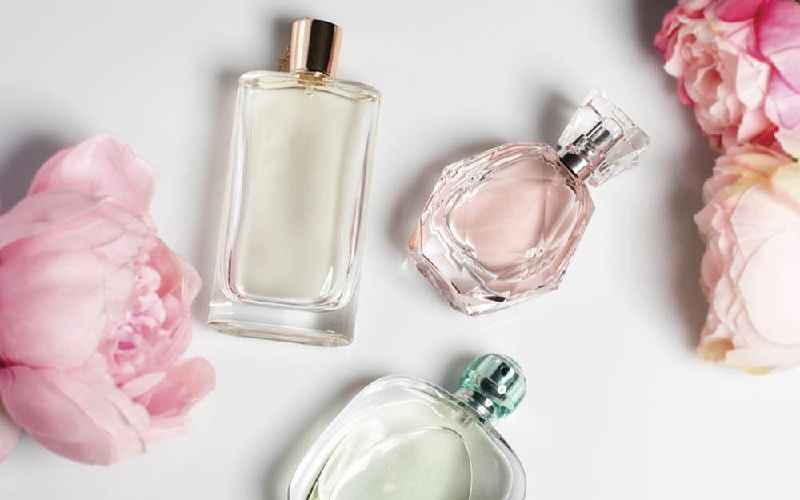 What is the difference between fragrance and natural fragrance