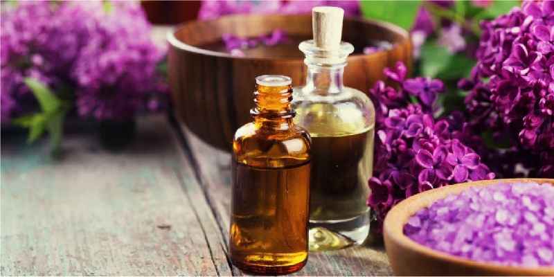 What naturally derived fragrance