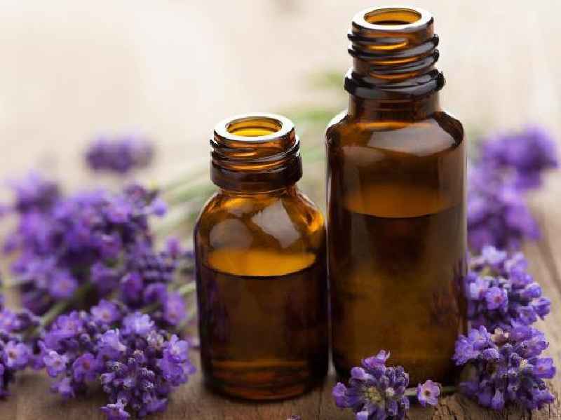 What oils are natural preservatives