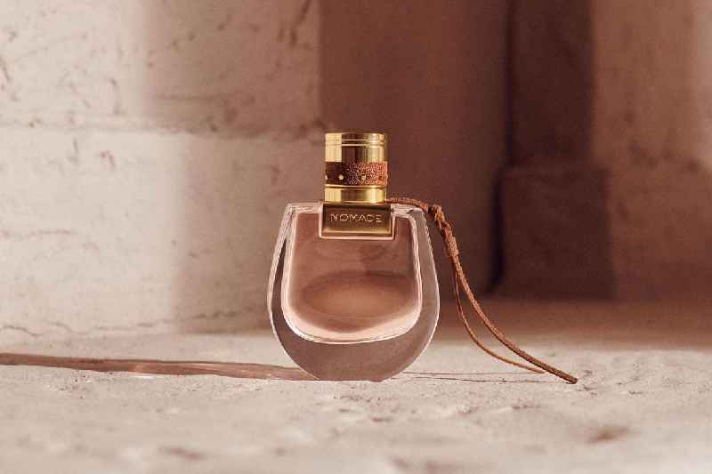 What scent is Chloé Nomade