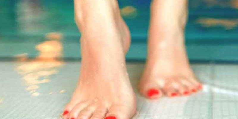 What to do after toenail falls off