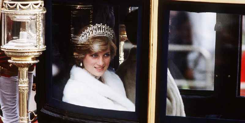 What was Princess Diana favorite perfume
