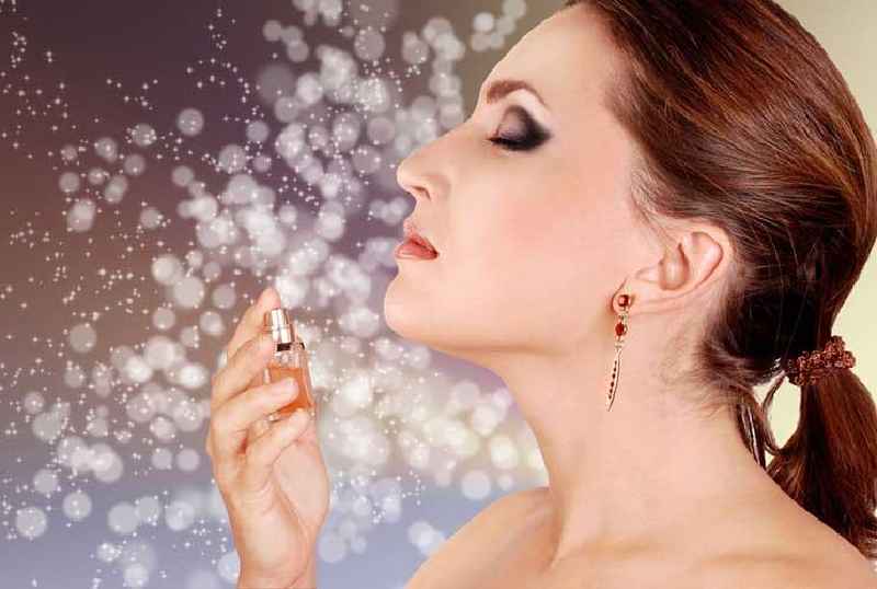 What women's perfume lasts the longest