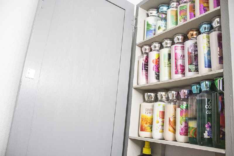When should I throw away Bath and Body Works lotion