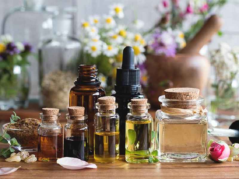 Which essential oil is best for skin glow
