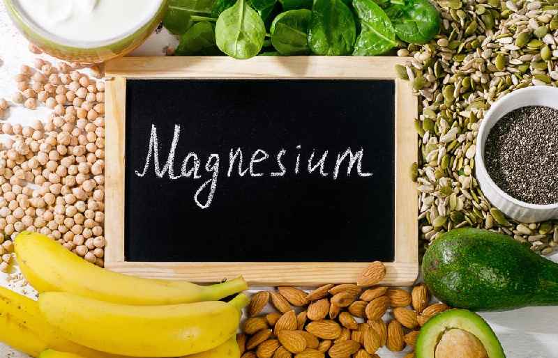 Which molecule contains magnesium