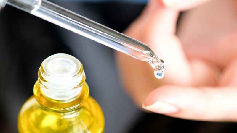 Which oil is best for skin whitening