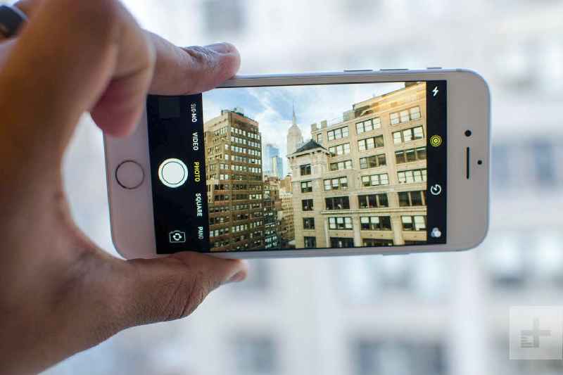 Which phone camera is best for vlogging