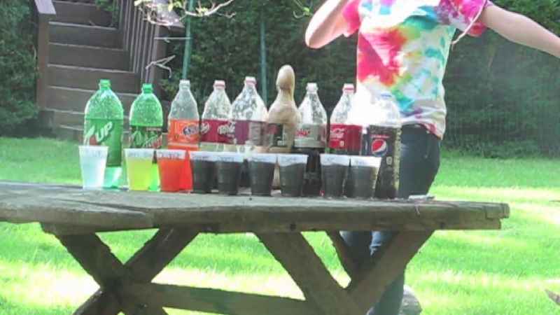 Which soda reacts best with Mentos