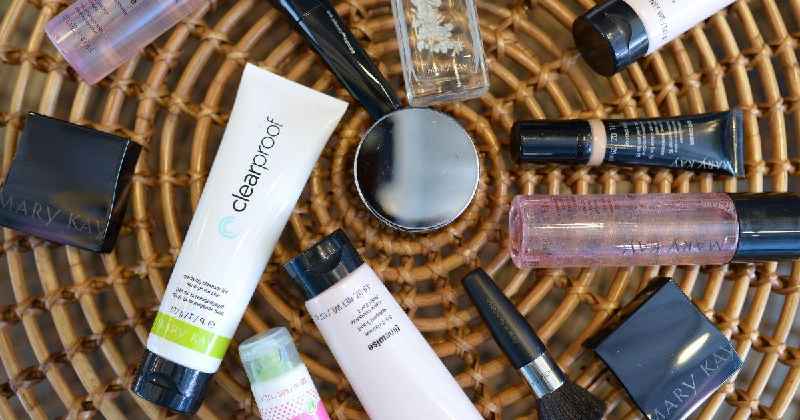 Who are Mary Kay competitors